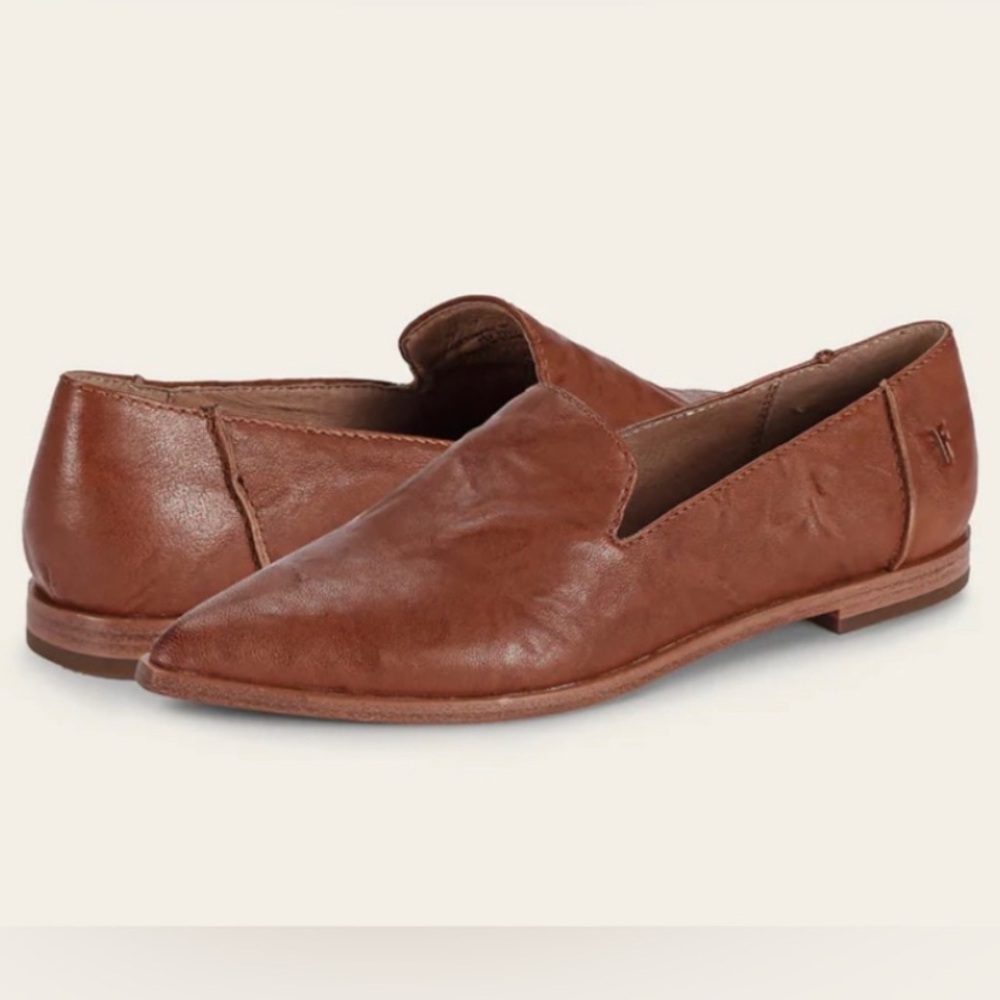 FRYE KENZIE VENETIAN FLATS, SIZE 9 1/2